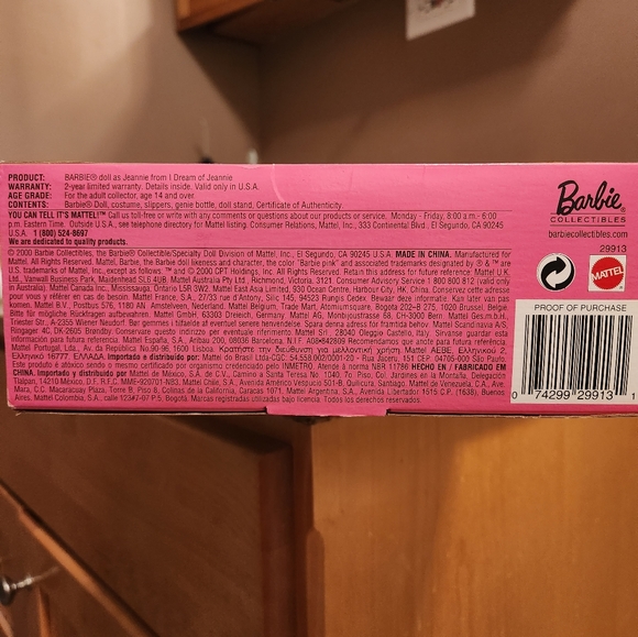 SOLD I dream of Jeannie Barbie Mattel collectible new in box - Picture 9 of 9
